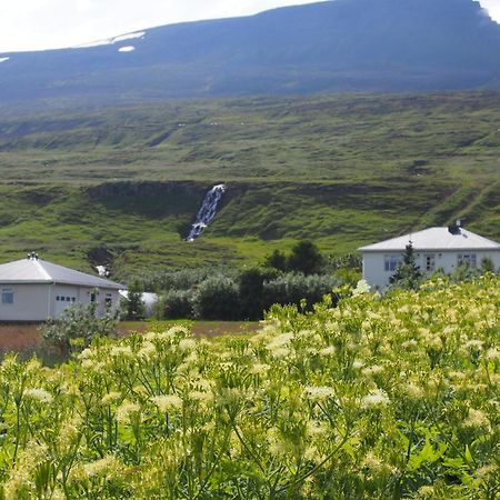 Granastathir Guesthouse Husavik Bagian luar foto