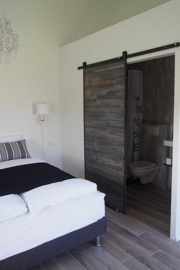 Granastathir Guesthouse Husavik Bagian luar foto