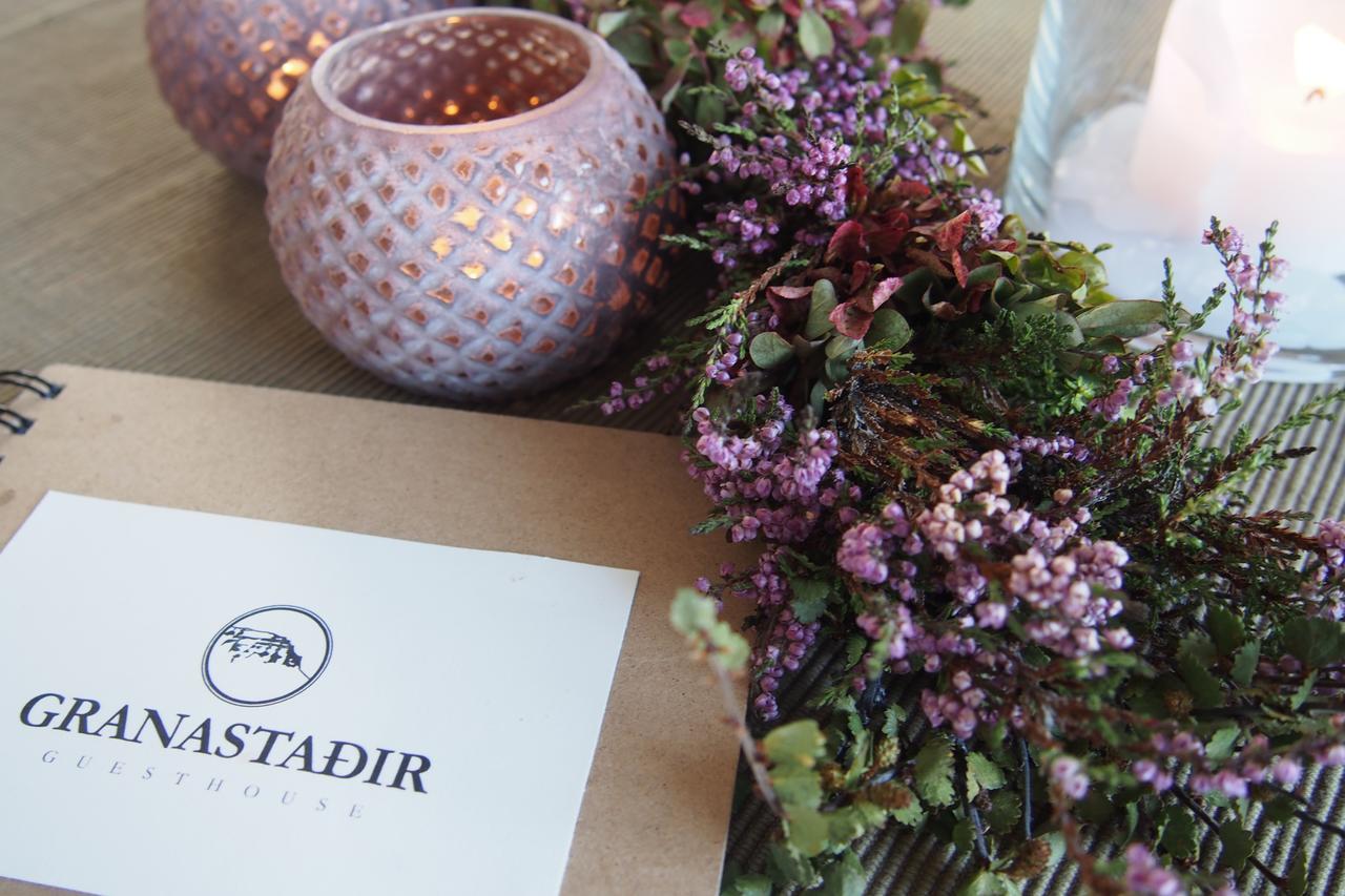 Granastathir Guesthouse Husavik Bagian luar foto